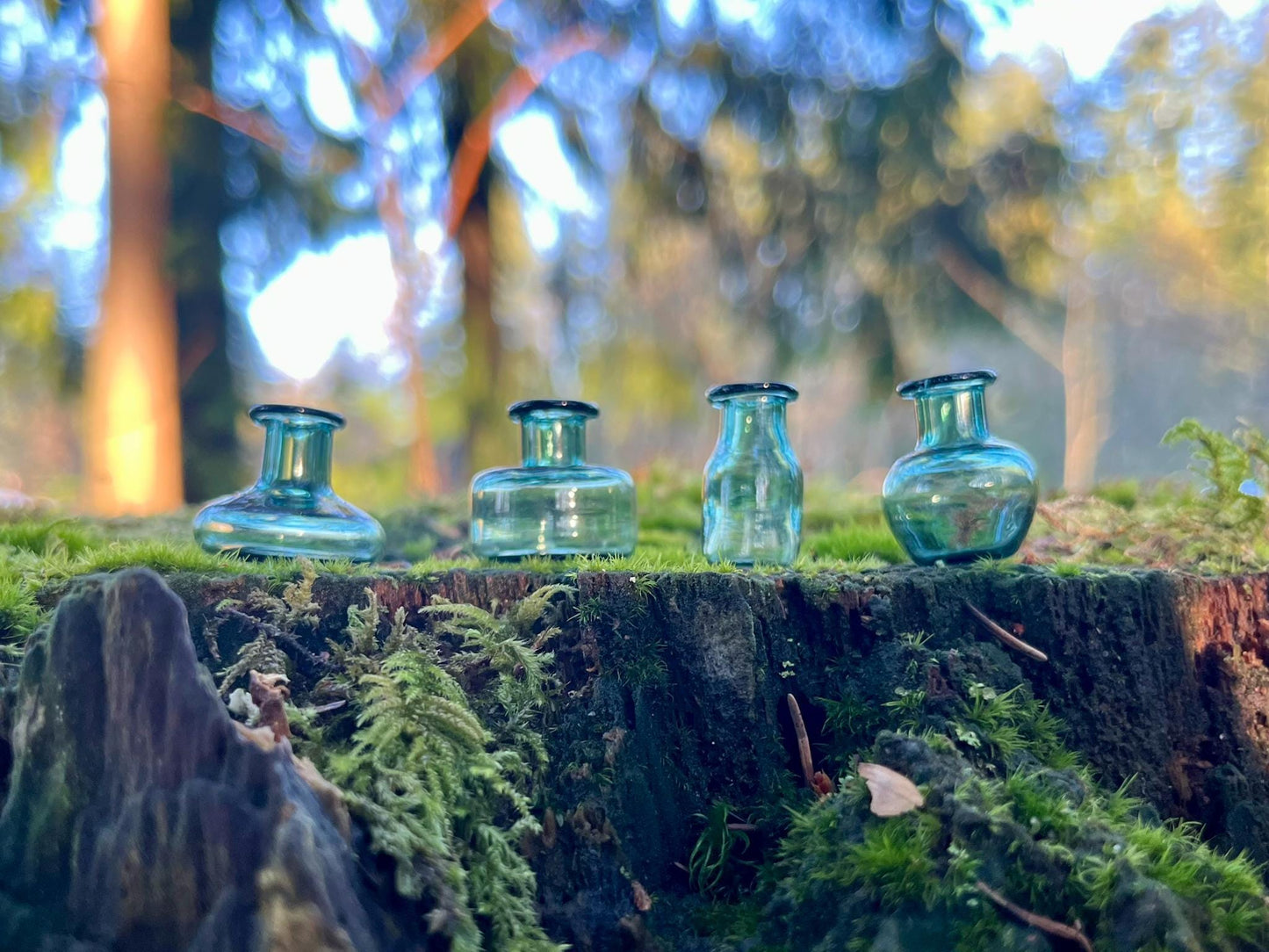 Set of 4pcs Vintage Mini Glass Vases