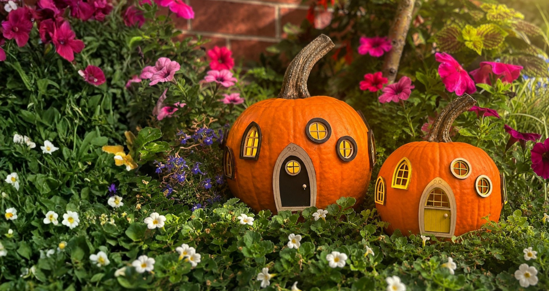 Easy Pumpkin Fairy House for Halloween