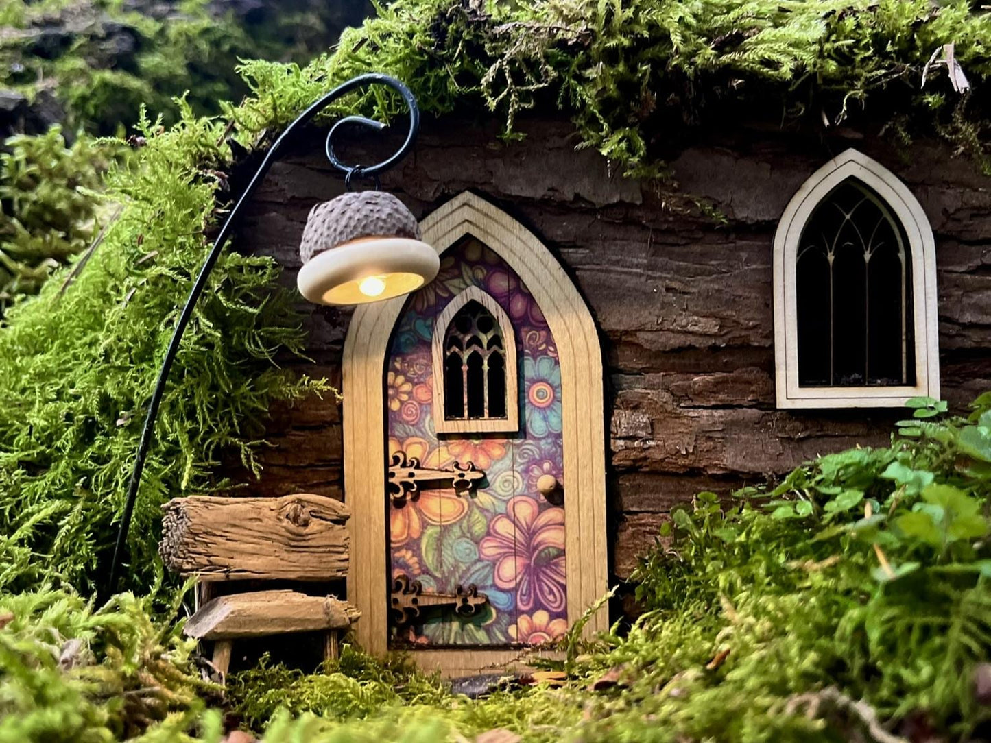 Gothic Fairy Door with Delicate Pattern – Outdoor-Ready Miniature for Fairy Gardens & Decor