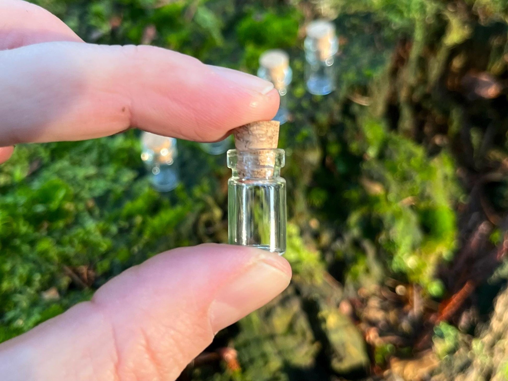 Set of 5 Enchanted Transparent Tiny Bottles