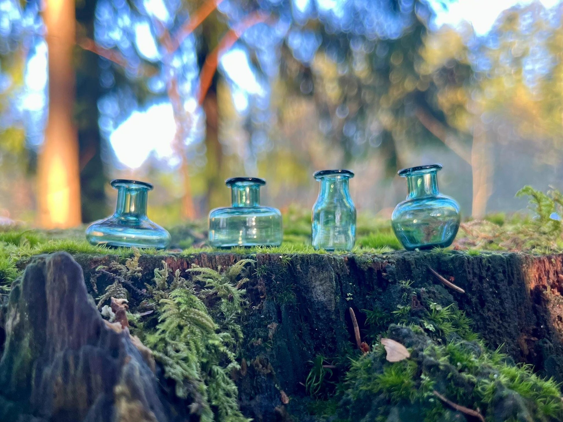 Set of 4pcs Vintage Mini Glass Vases
