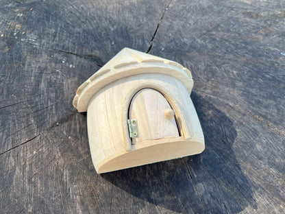 Fairy Garden Wooden Log Cabin – DIY Craftable Decor