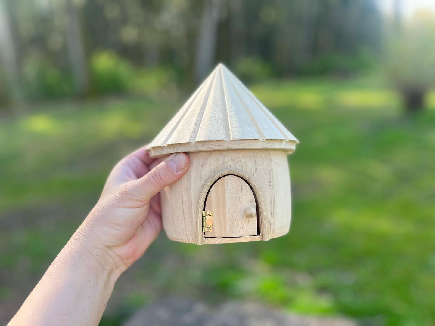Fairy Garden Wooden Log Cabin – DIY Craftable Decor