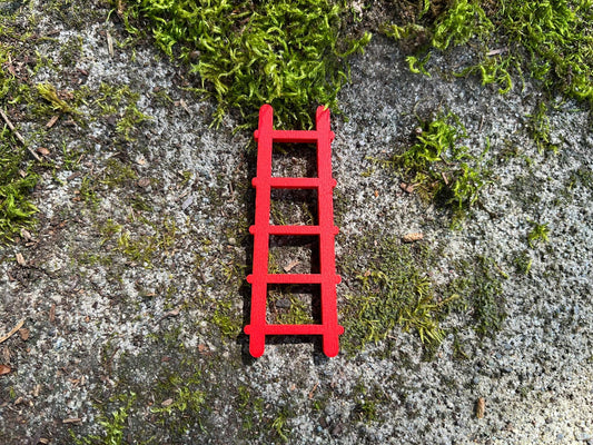 Miniature Fairy Garden Ladder – Red
