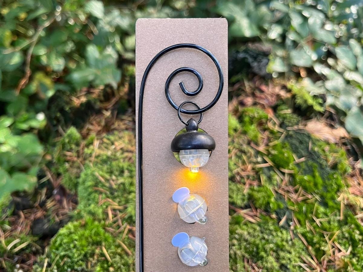 Enchanted Fairy Lantern with Wooden Acorn Cap – Magical Glow for Your Fairy Village