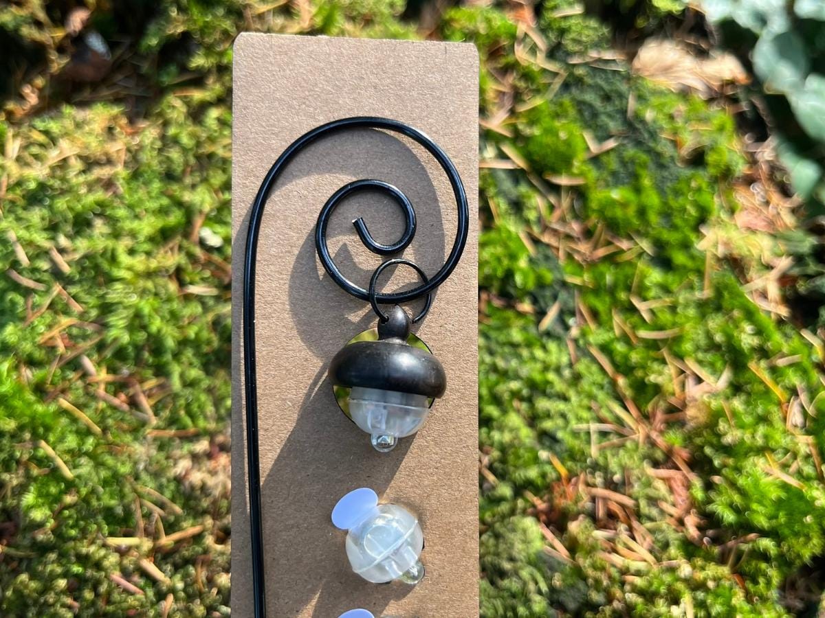 Enchanted Fairy Lantern with Wooden Acorn Cap – Magical Glow for Your Fairy Village